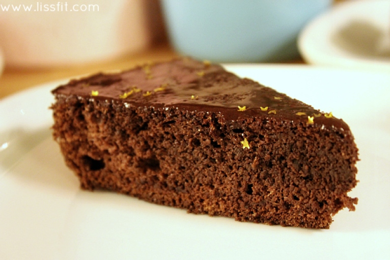 glutenfri chokladtårta med lakrits glasyr ala lissfit